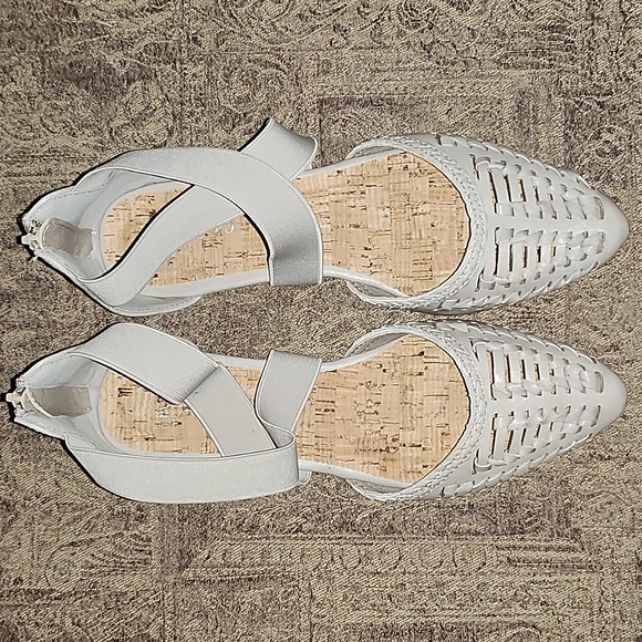 🎉HP🎉 Paros Cream Gladiator Sandals - Picture 2 of 6